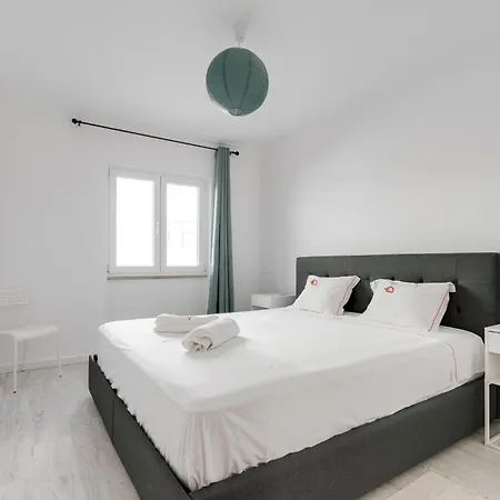 Hopstays - Getaway Almada